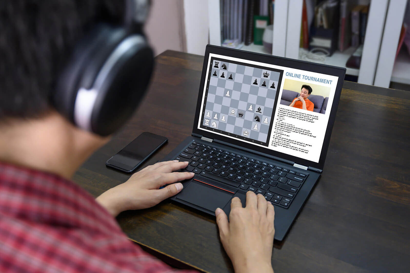 Benefits of Playing Chess Online