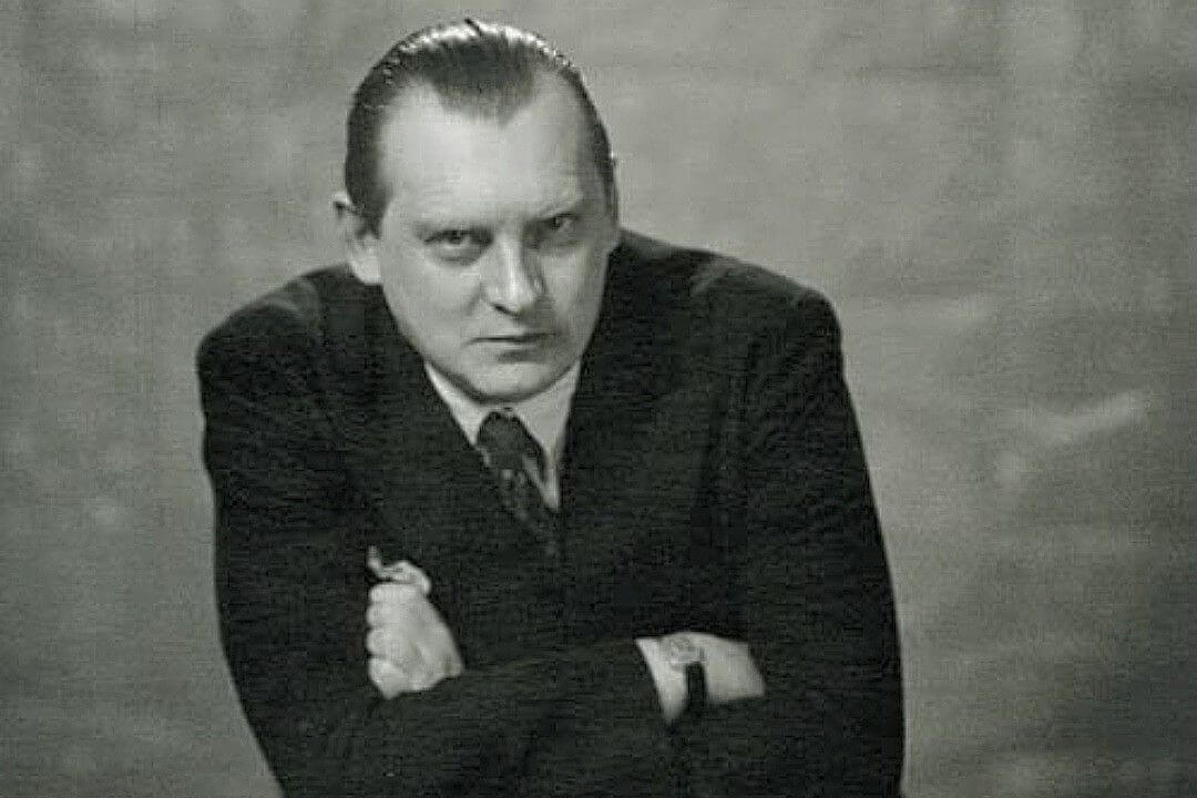 Alexander Alekhine – Chess Genius –