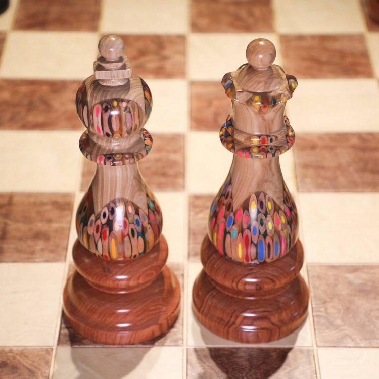 Deluxe Decorative King & Queen Chess Pieces (10)