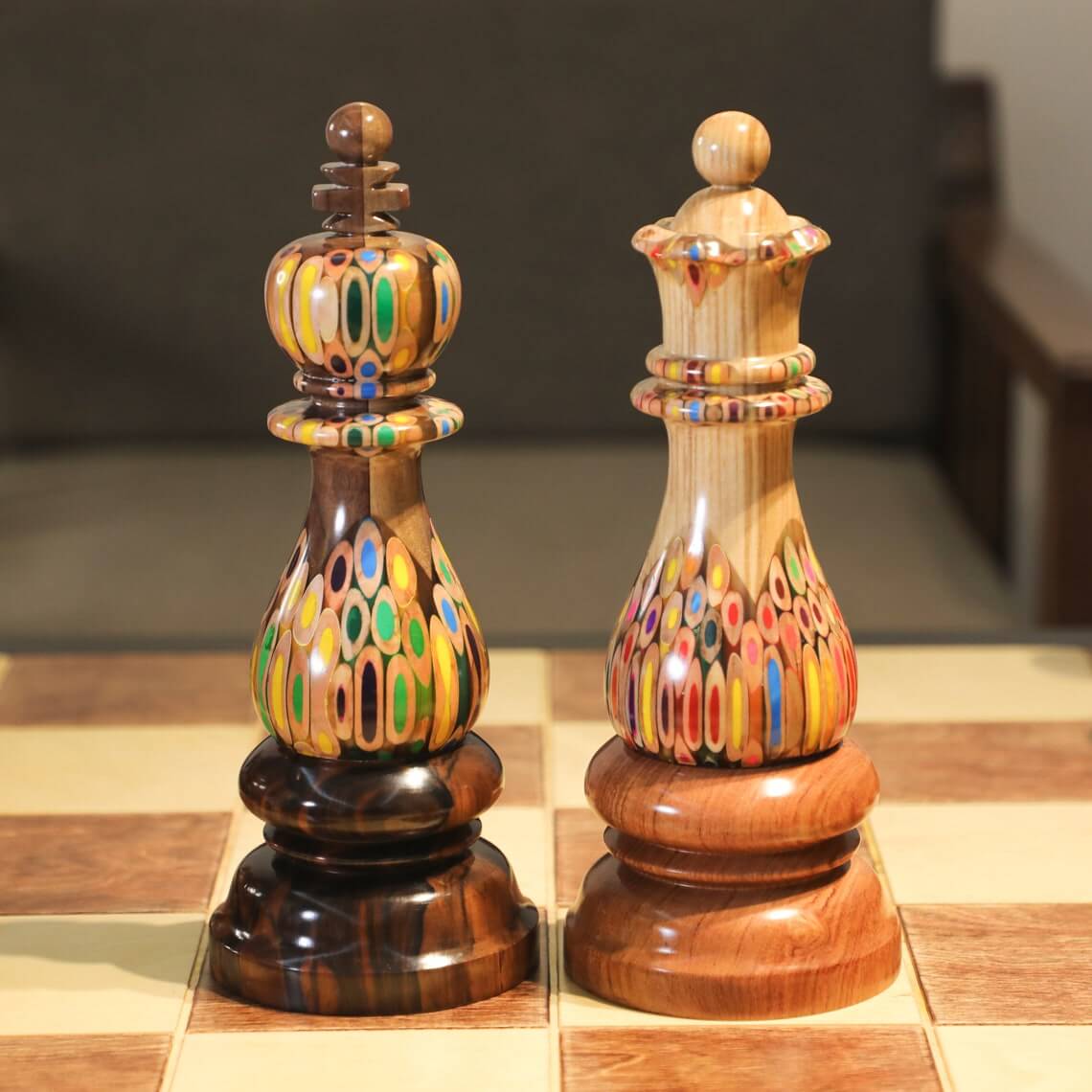 Deluxe Decorative King & Queen Chess Pieces (8)