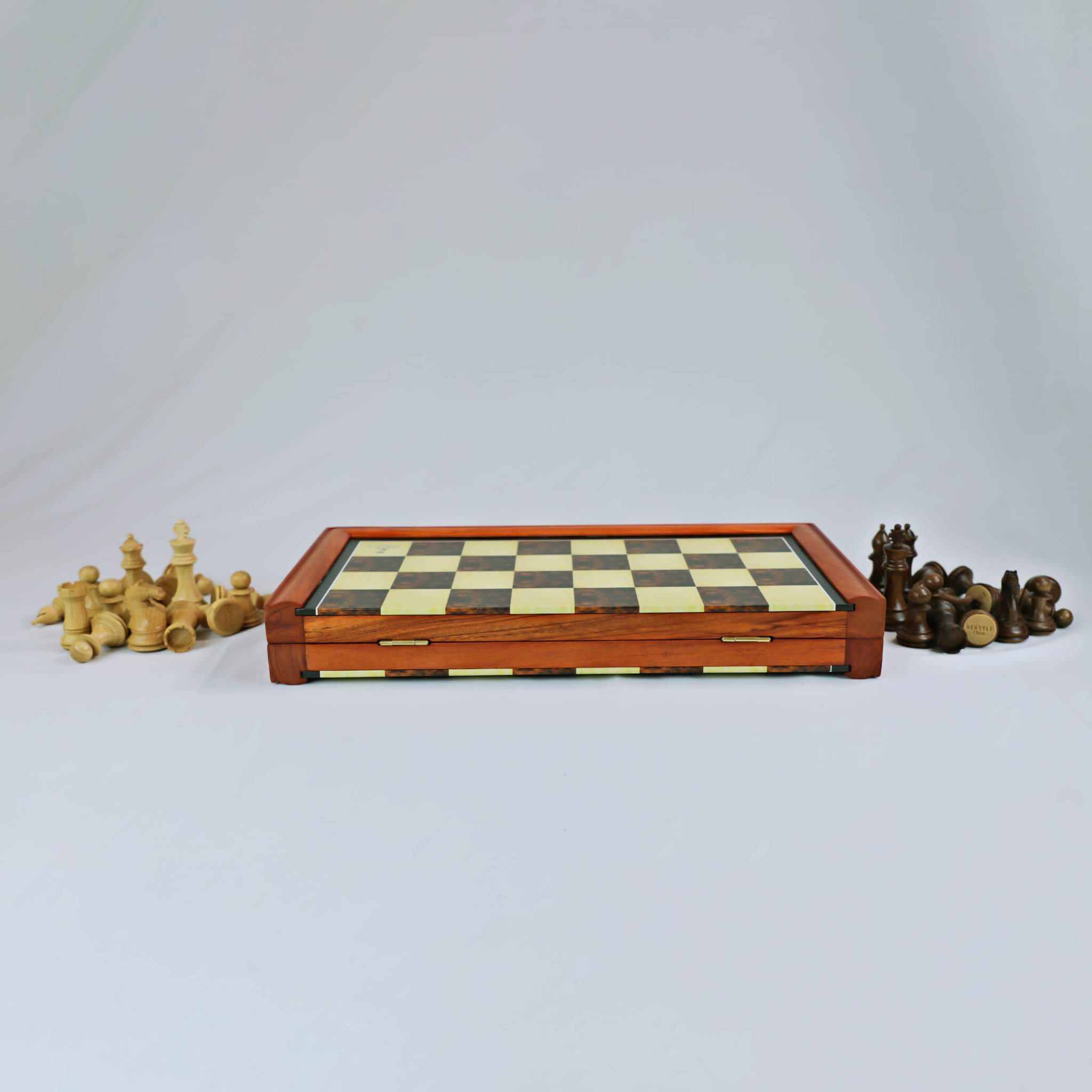 Standard Flat Tournament Chess Board (FIDE) - Henry Chess Sets