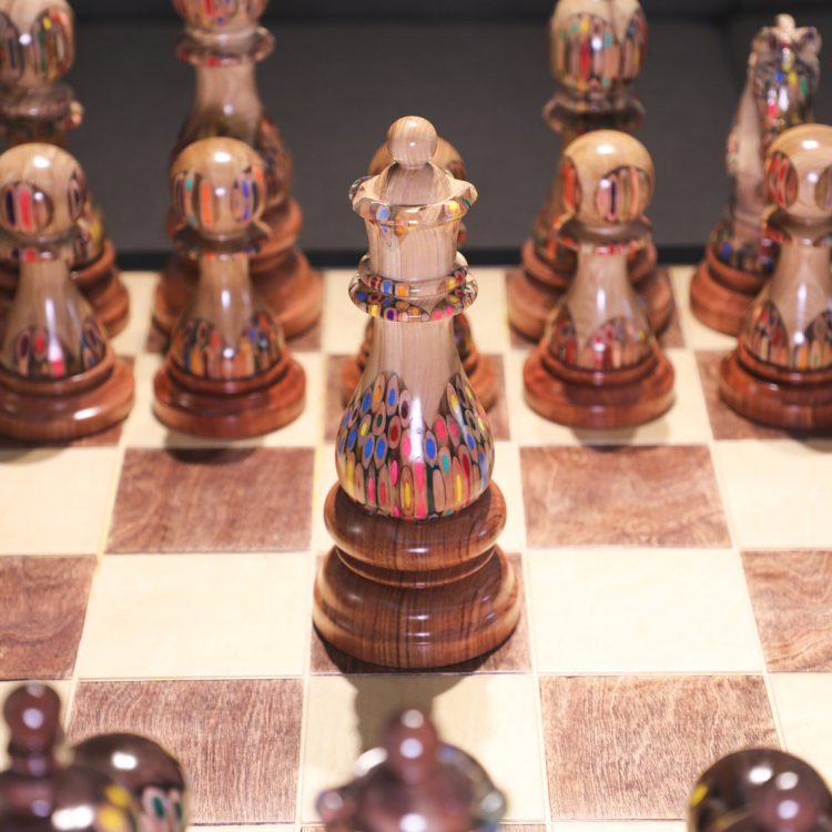 Deluxe Serial of Chess Piece for Decor The Queen