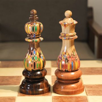 Giant Ornamental King & Queen – Deluxe Serial Of Chess Pieces