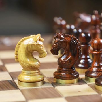 High-Class Chess Pieces (IX) - Rosewood & Cypress Wood