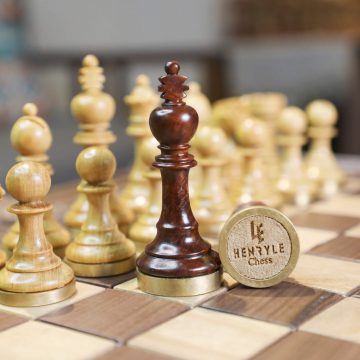 High-Class Chess Pieces (IX) - Rosewood & Cypress Wood