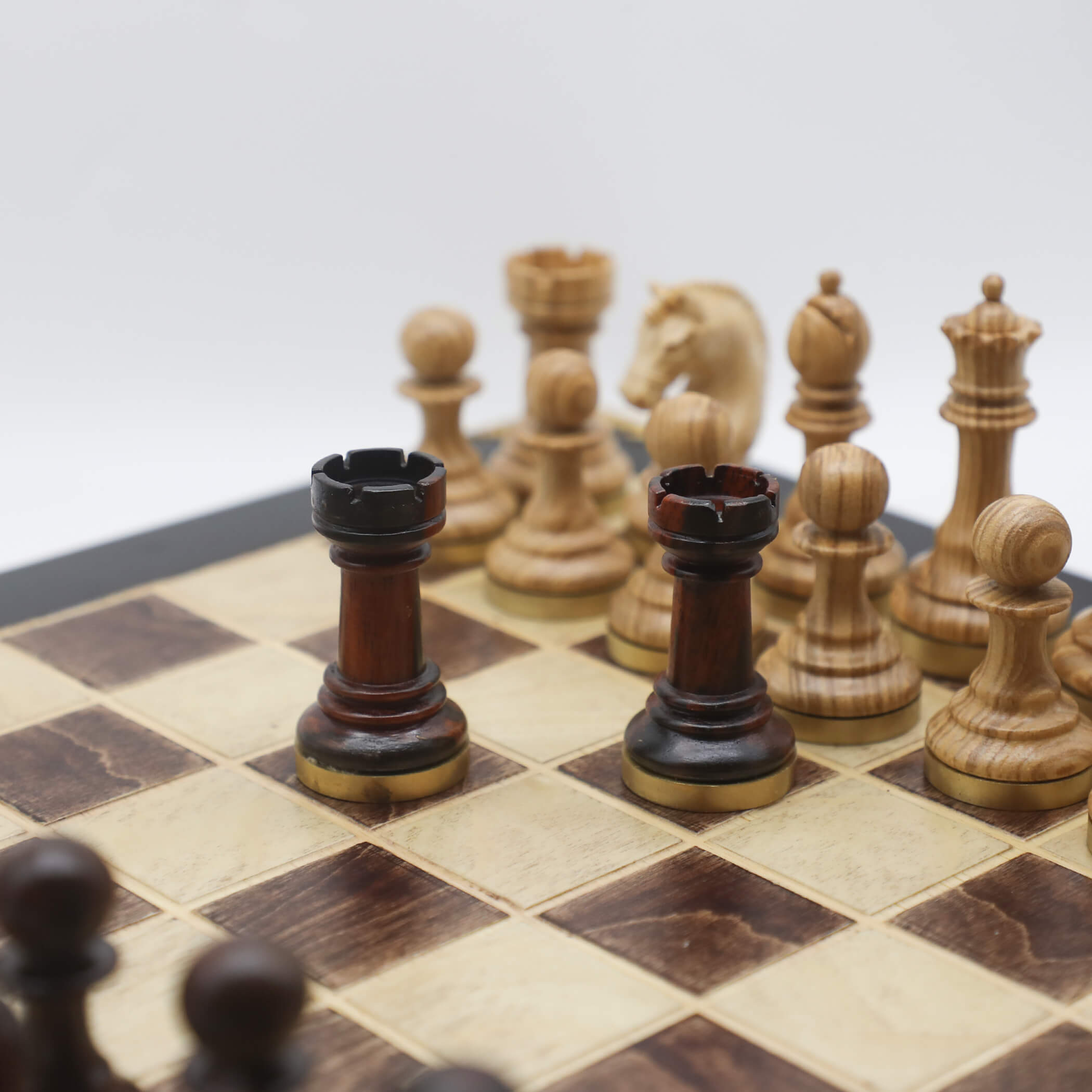 High-Class Chess Pieces-Techicai Sitan and Oak wood(2)