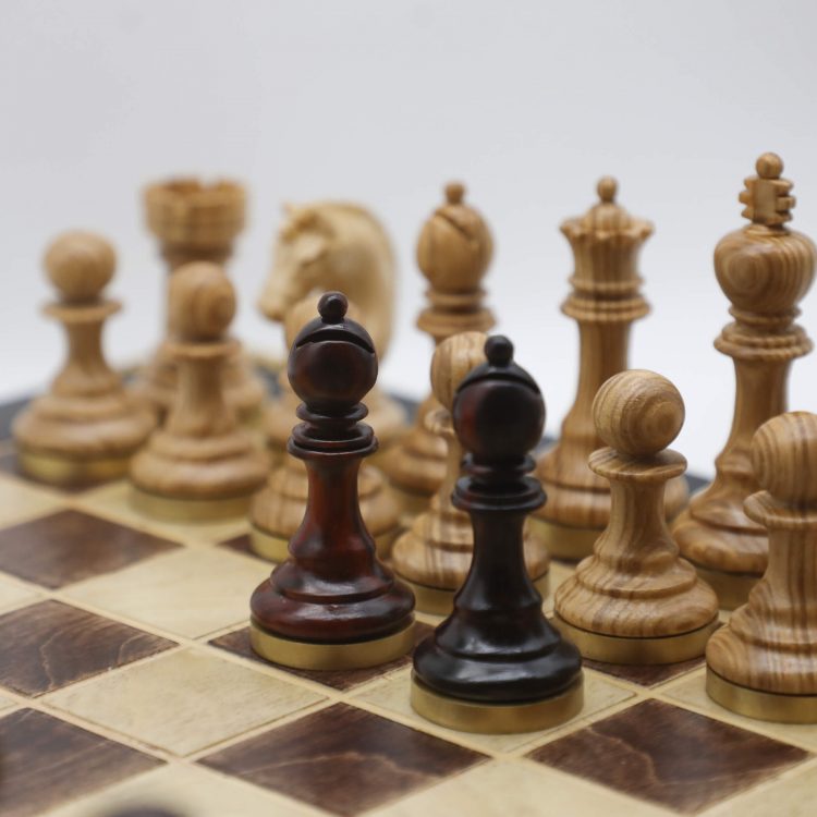 High-Class Chess Pieces-Techicai Sitan and Oak wood(4)