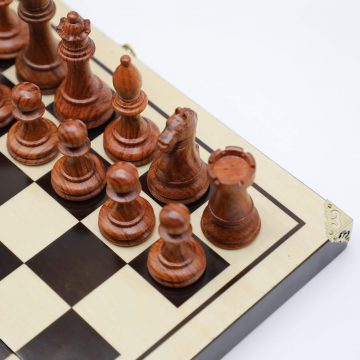 High-Class Chess Pieces (VI) - Calocedrus Macrolepis & Padauk Wood