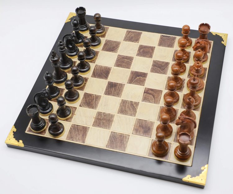 High-Class Chess Pieces (VII) - Ebony & Padauk Wood