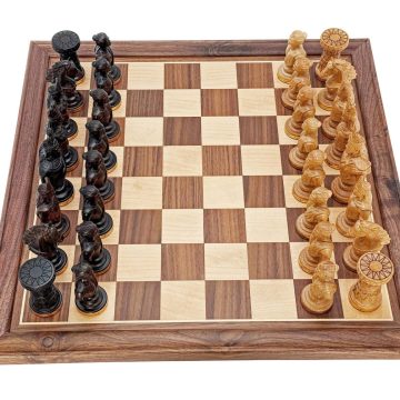 High-End Hung King Bronze Chess Set – Signature #01