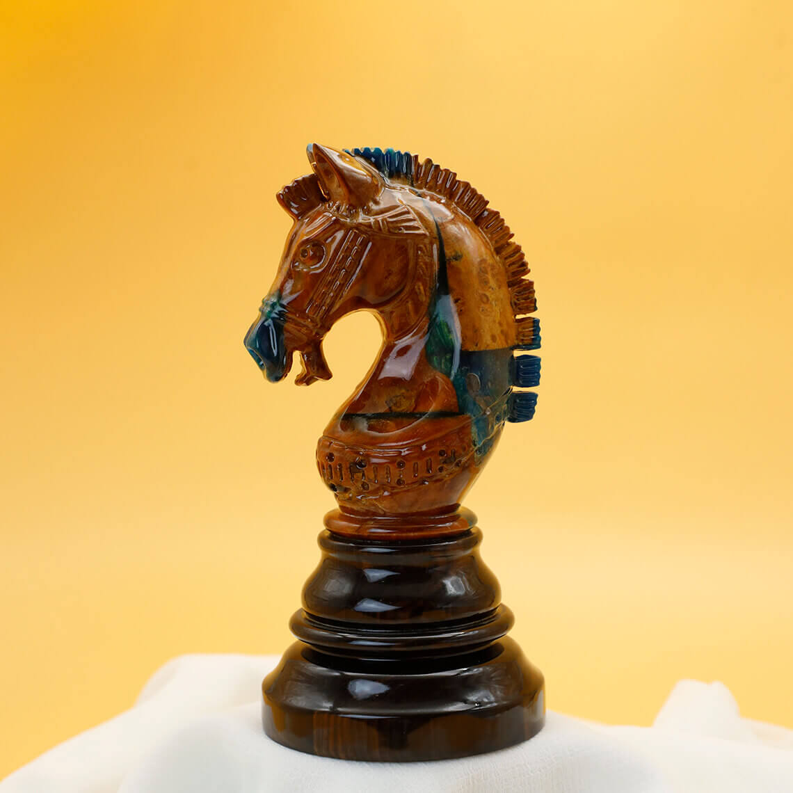 Special Edition Giant Deluxe Chess Piece the Knight Chess Made of