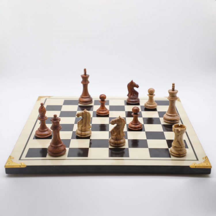 Superior Chess Pieces- White Oak and Padouk Wood