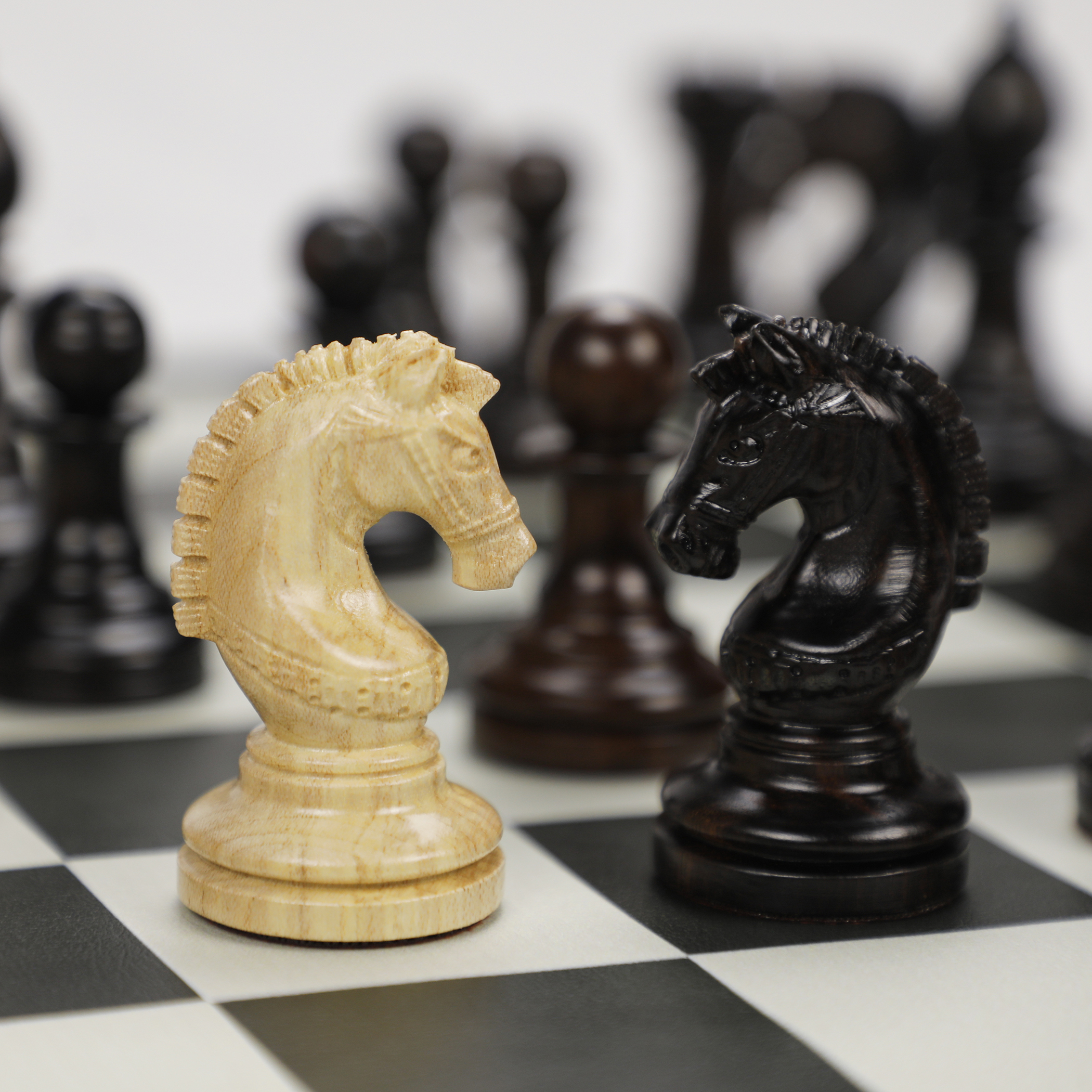 Luxury Ebony & Maple Pieces - Handmade Vintage Chess Decoration