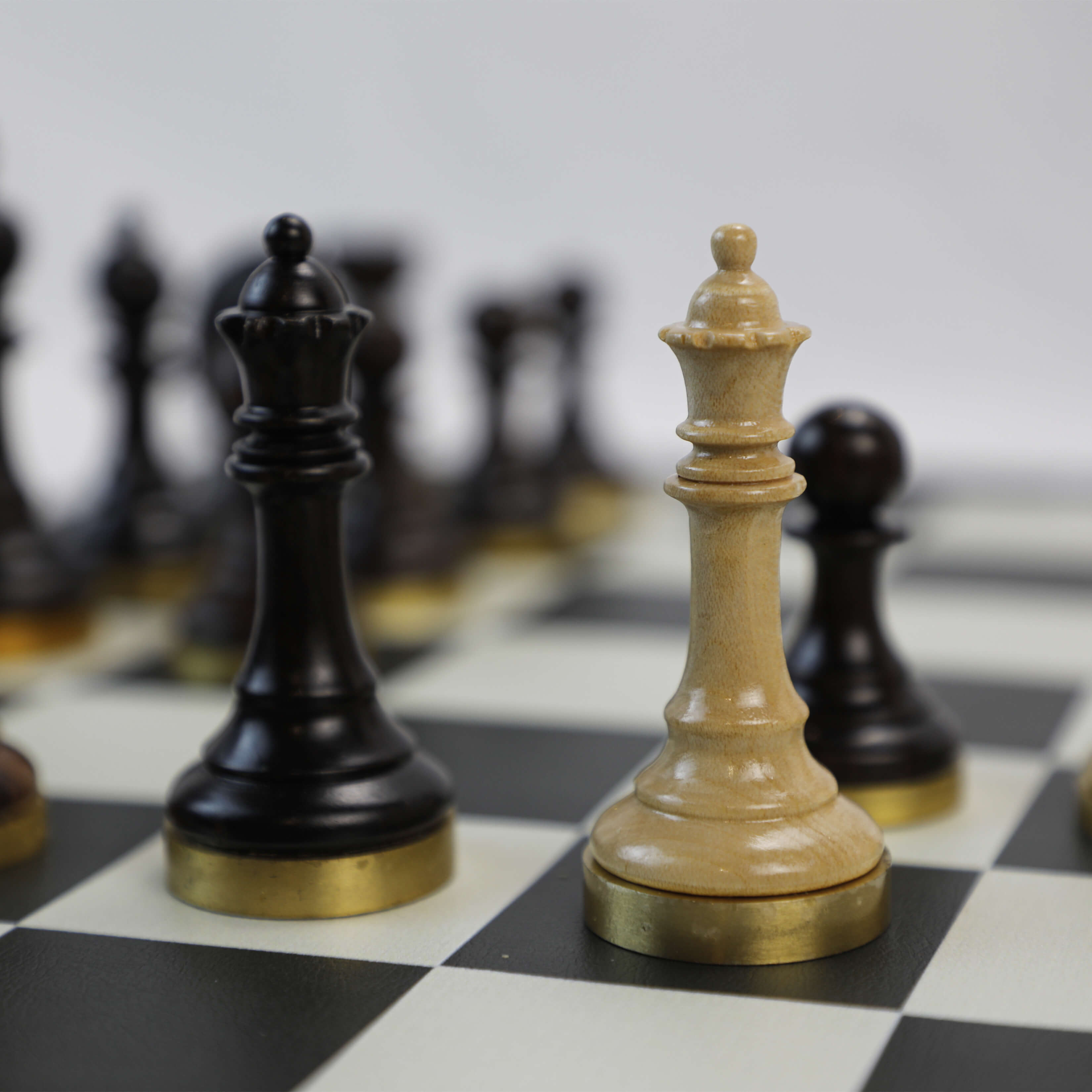 Luxury Ebony & Maple Chess Pieces with Wooden Chess Box and Flat Chess Board - Henry Chess Sets