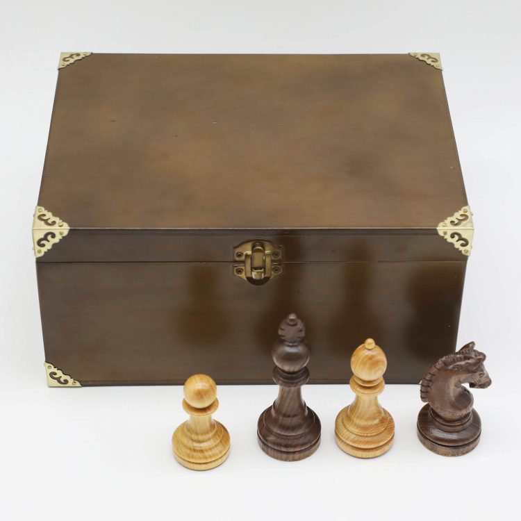 Wooden Chess Piece Box with Felt Cover 1 750x750 1